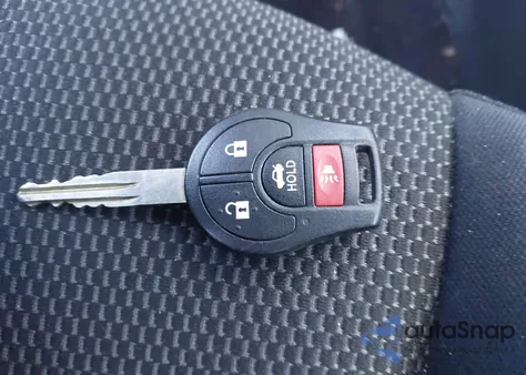 2017 Nissan Sentra S из США, поврежденный, VIN 3N1AB7APXHY390371